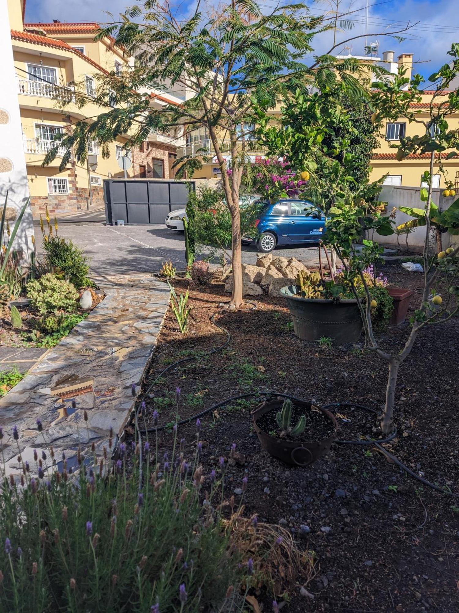 Casa Roberta Apartment อาโรนา ภายนอก รูปภาพ